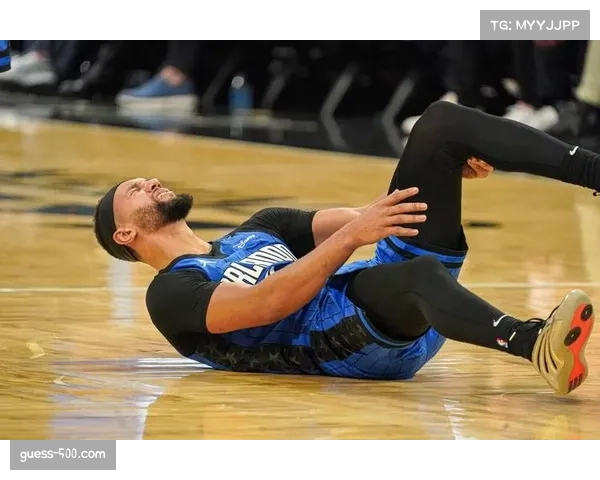 魔术关键球处理能力 末节最后时刻防守成功守住两分优势